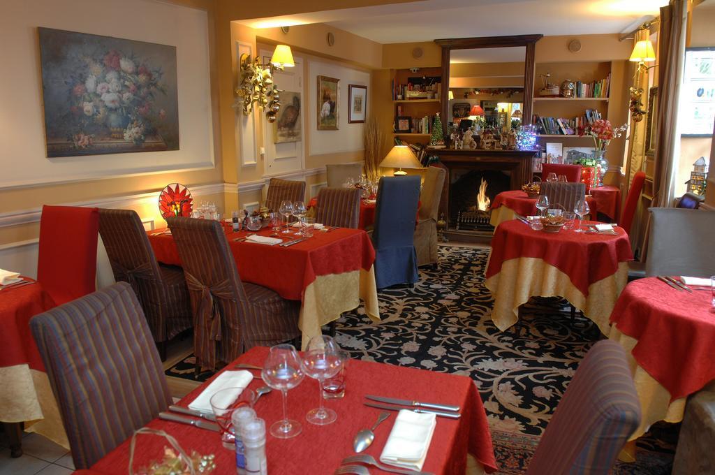 Hostellerie Du Prieure サン・プリ エクステリア 写真