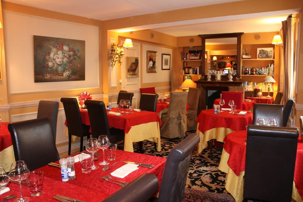 Hostellerie Du Prieure サン・プリ エクステリア 写真