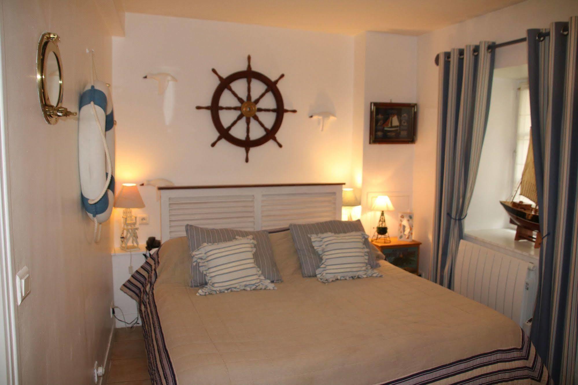 Hostellerie Du Prieure サン・プリ エクステリア 写真